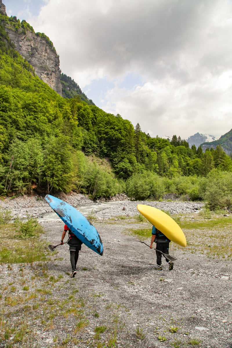 Guided Whitewater Kayaking Day in Haute-Savoie, photo 3