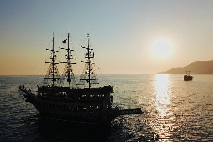 Alanya Sunset Boat Tour, photo 3