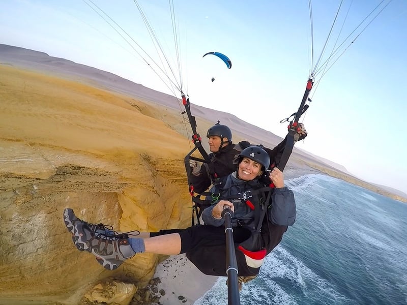 Tandem Paragliding over Paracas National Reserve, photo 2