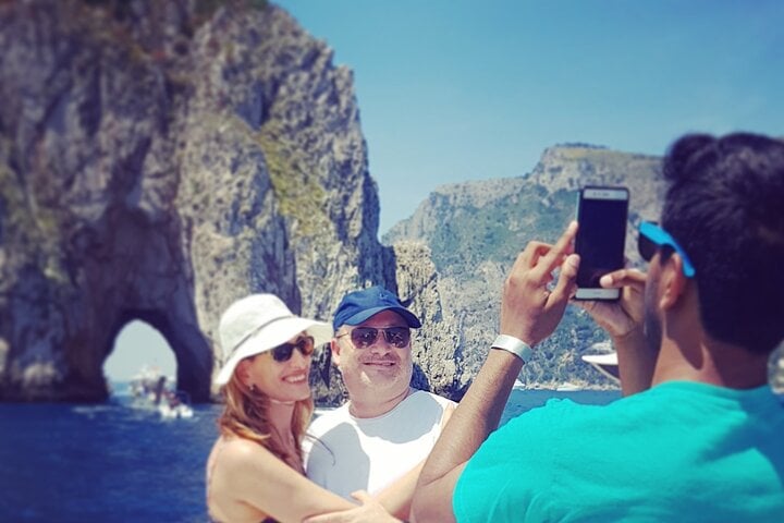 Full Day Capri Island Small Group Boat Tour from Naples, photo 4
