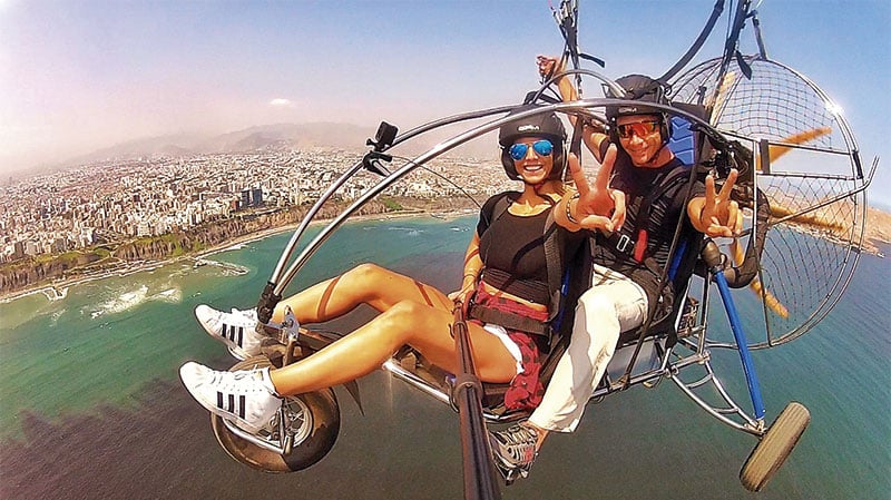 Paramotor Flight over Lima’s Costa Verde Coast, photo 3
