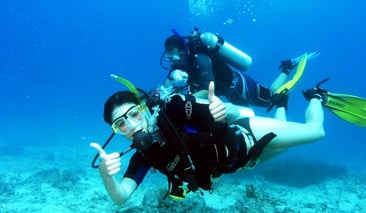 Premium Beginner Scuba Diving Experience with Two Dive Stops in Hurghada, photo 3