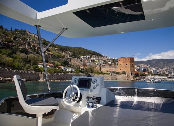 Alanya Private Yacht Cruise with BBQ Lunch, Soft Drinks & Swimming Stops, photo 2