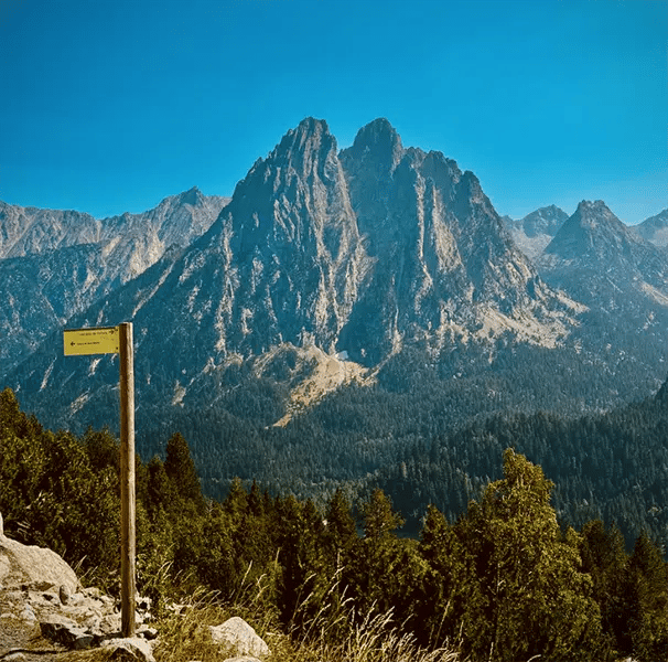 7 Days: Carros de Foc Hut to Hut Trek | Hiking Challenge in the Spanish Pyrenees, photo 5