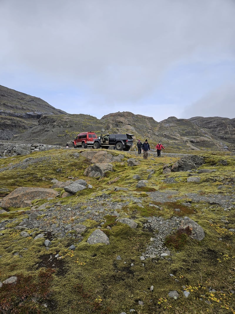 Vatnajökull Super Jeep Glacier Tour, photo 4