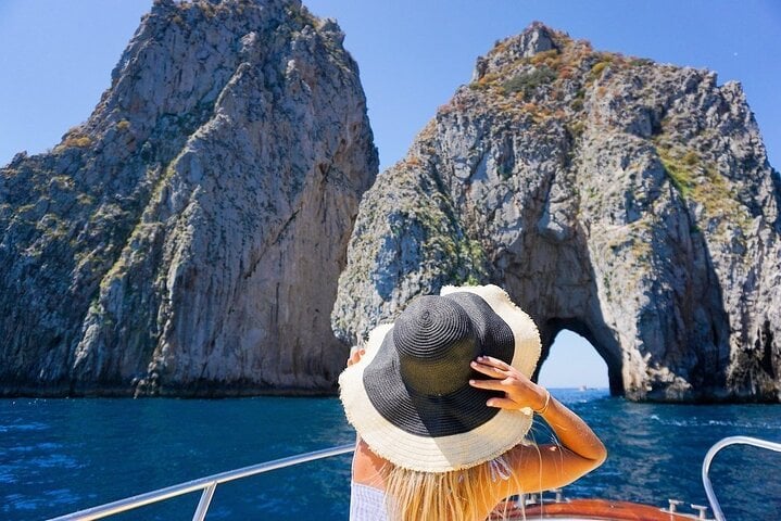 Sorrento to Capri: Small Group Boat Tour with Blue Grotto, photo 2