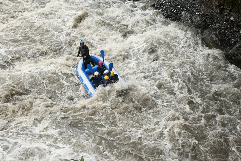 Whitewater Rafting on the Giffre River near Samoëns, photo 5