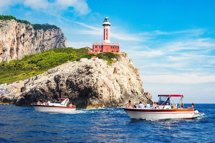 Private Tour to Capri and Positano from Sorrento: Classic Gozzo 850, photo 5