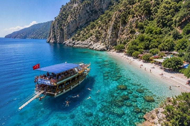 Alanya Relaxing Boat Tour with BBQ Lunch and Transfer, photo 2