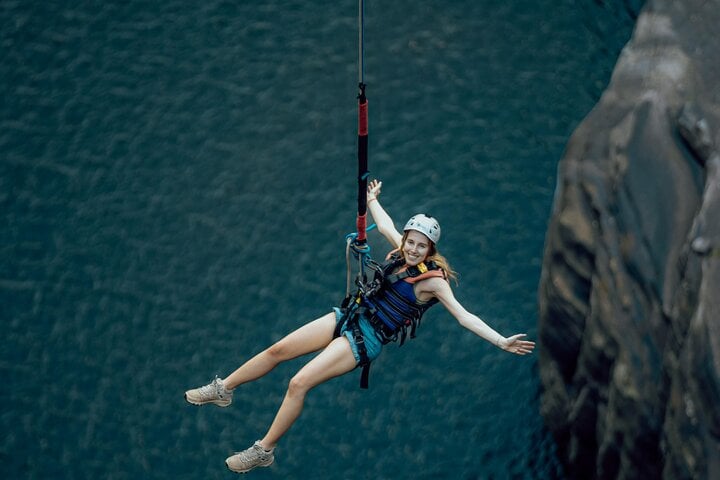 Rope Jumping in Lakshapana, photo 4