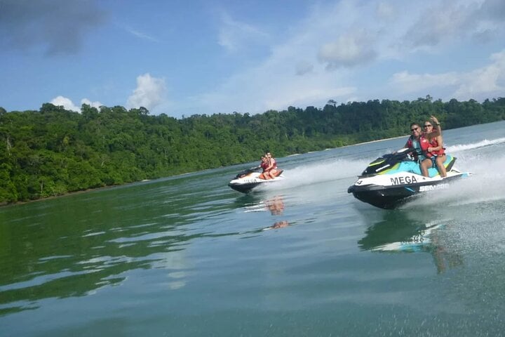 Langkawi Islands Jet Ski Tour including Dayang Bunting Island, photo 5