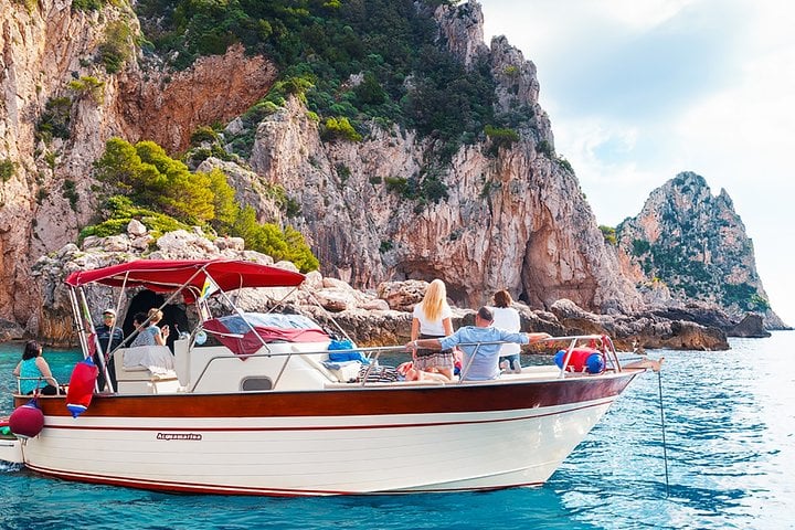 Full Day Capri Island Small Group Boat Tour from Naples, photo 2