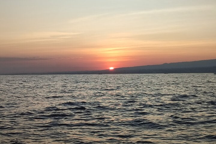 Lovina Dolphin Swim and Snorkel Sunrise with Scenic Viewpoints, photo 2