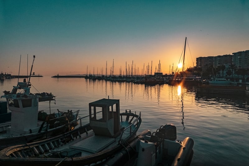 2-Hour Sunset Sailing Experience in Sotogrande, photo 4
