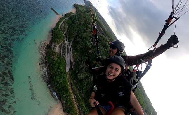 Cliff Paragliding over the Bukit Peninsula, photo 4