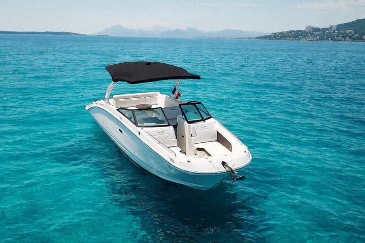 Private Luxury Boat Tour to the Lérins Islands from Cannes, photo 5