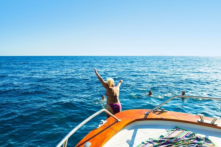 Sorrento to Capri: Small Group Boat Tour with Blue Grotto, photo 4