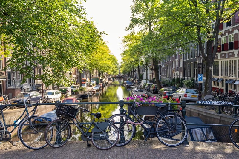 Amsterdam Small Group Bike Tour | Explore the City Like a Local, photo 2