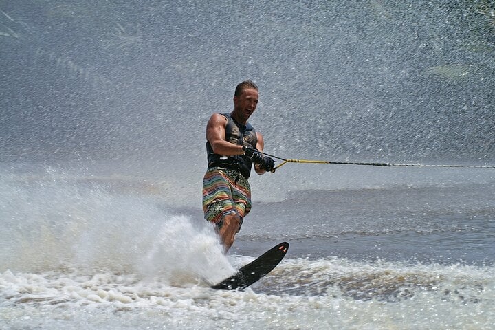 Wakeboarding in Negombo: Guided Lagoon Session, photo 3