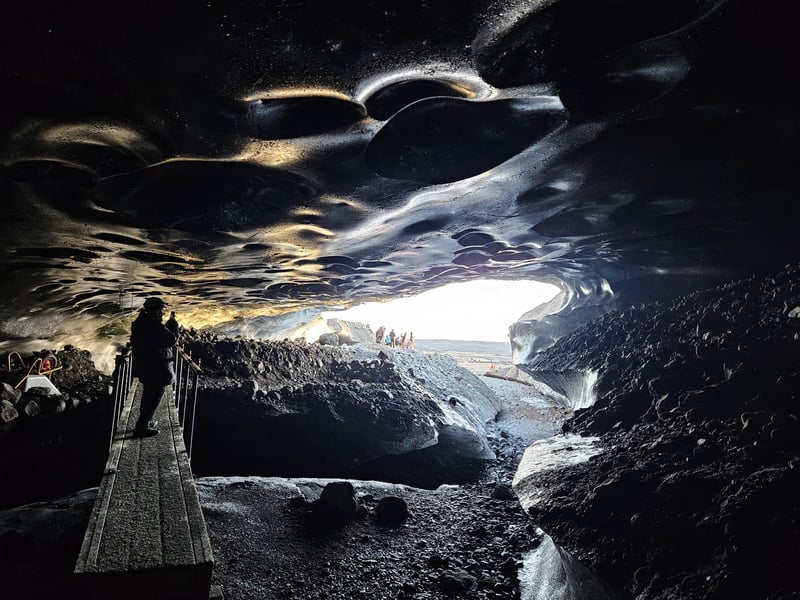 Ice Cave Tour at Vatnajökull Glacier Lagoon, photo 4