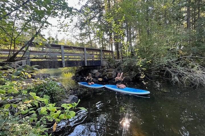 Paddling Thetis Lake, photo 4