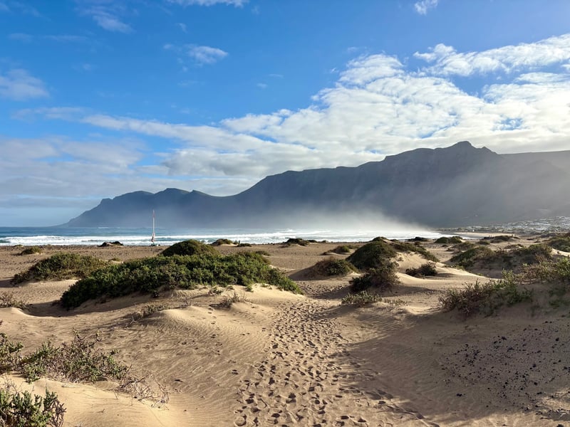 Beginner Surf Lessons in Famara, Lanzarote, photo 5