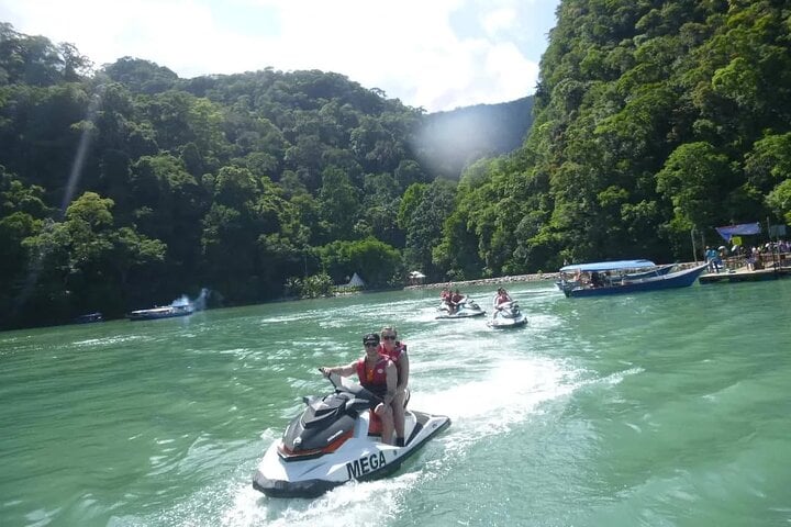 Langkawi Islands Jet Ski Tour including Dayang Bunting Island, photo 3