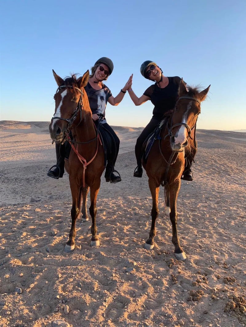 Premium 1 Hour Elite Desert Horseback Riding Adventure – Hurghada, photo 5