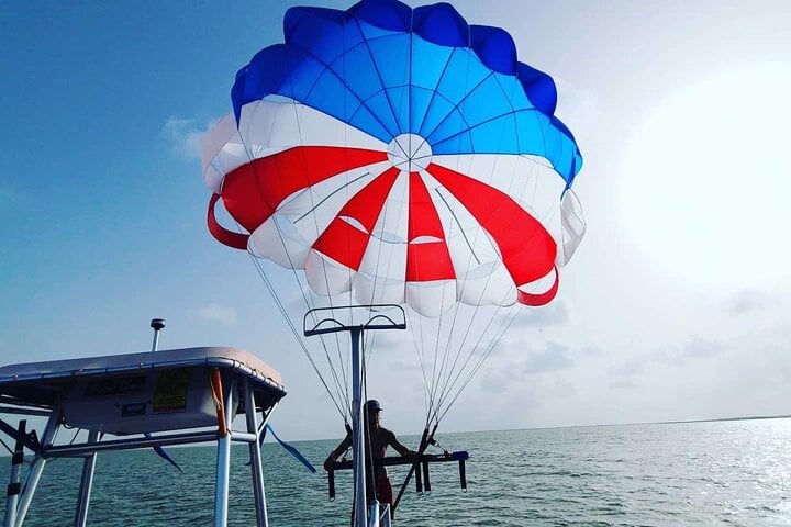 Parasailing Experience with Private Transfer from Sharm El Sheikh, photo 4