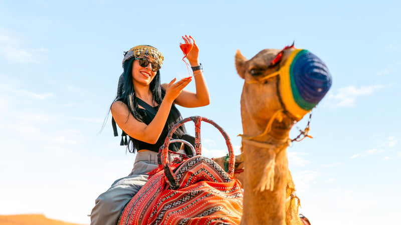 Red Dunes Desert Safari with Dune Bashing and BBQ Dinner in Dubai, photo 3