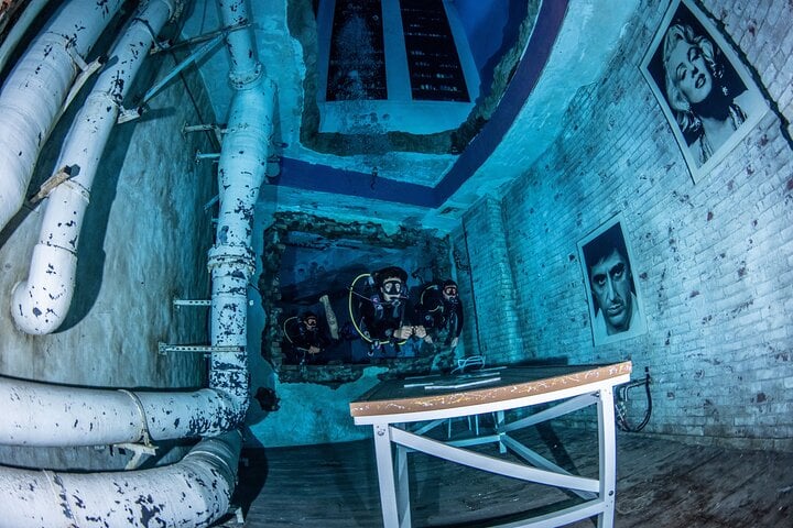 Indoor Deep Dive in Dubai, photo 5