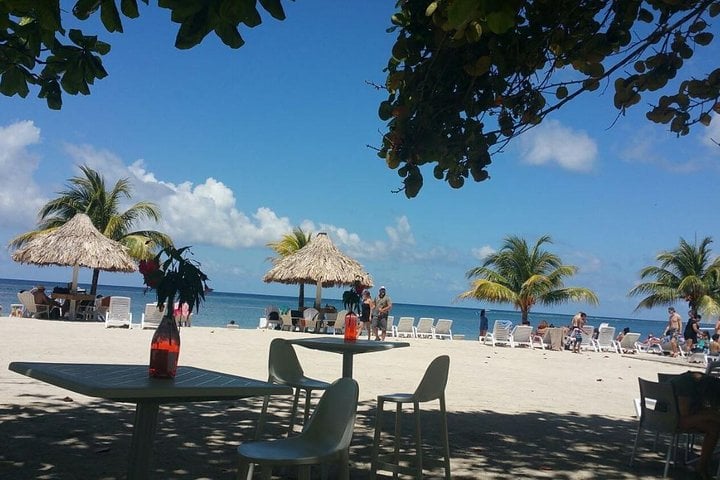 Beach and Snorkelling Break in Roatan, photo 4