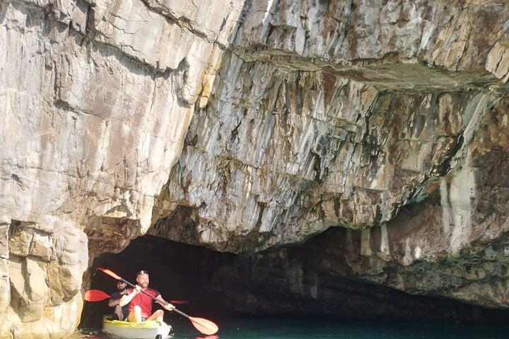 Kayak Tour in the Caves of Maratea, photo 3