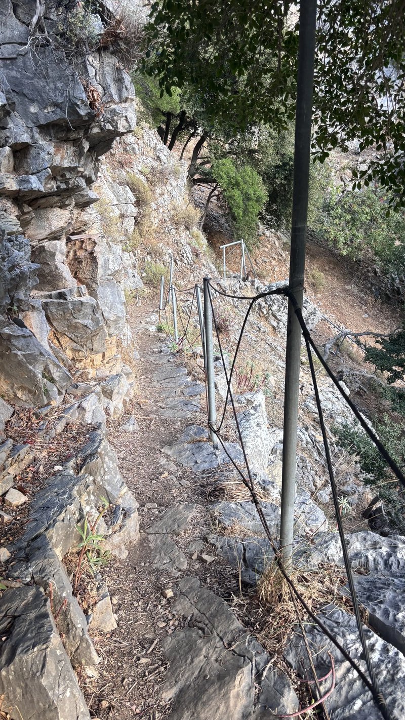 Roza and Embassa Gorge Hiking Tour in Ano Kera, photo 5