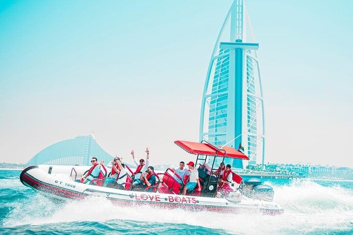 Love Boat Coastal Tour in Dubai Marina, photo 2