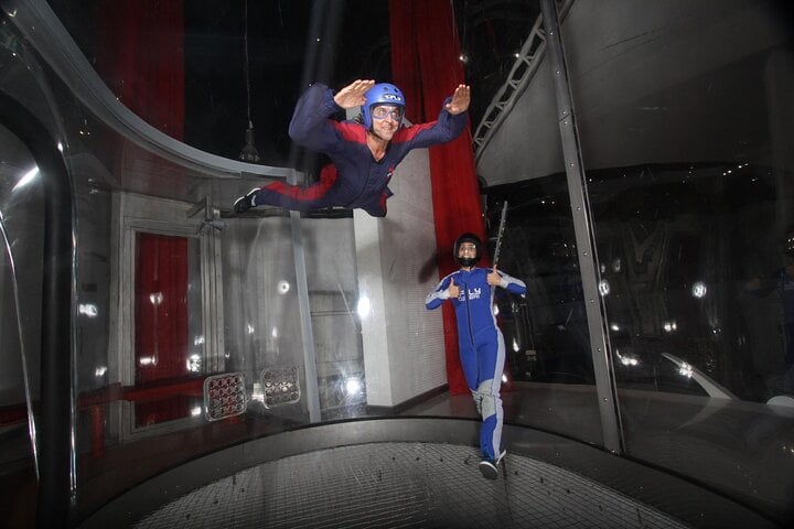 Indoor Skydiving Session in Dubai, photo 3