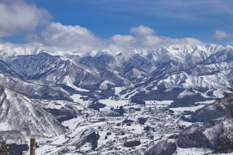 Private Ski and Snowboard Day Tour from Nagano, photo 5