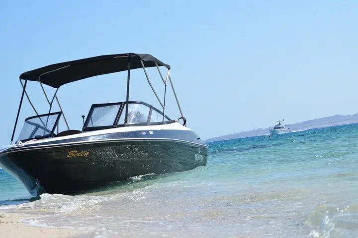 Private Speedboat Trip to Ozirea Island with Snorkeling from Hurghada, photo 3