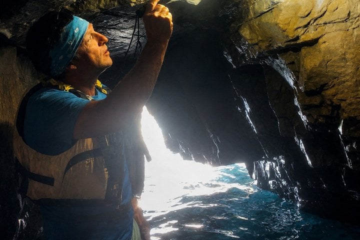 Kayak Tour in the Caves of Maratea, photo 2