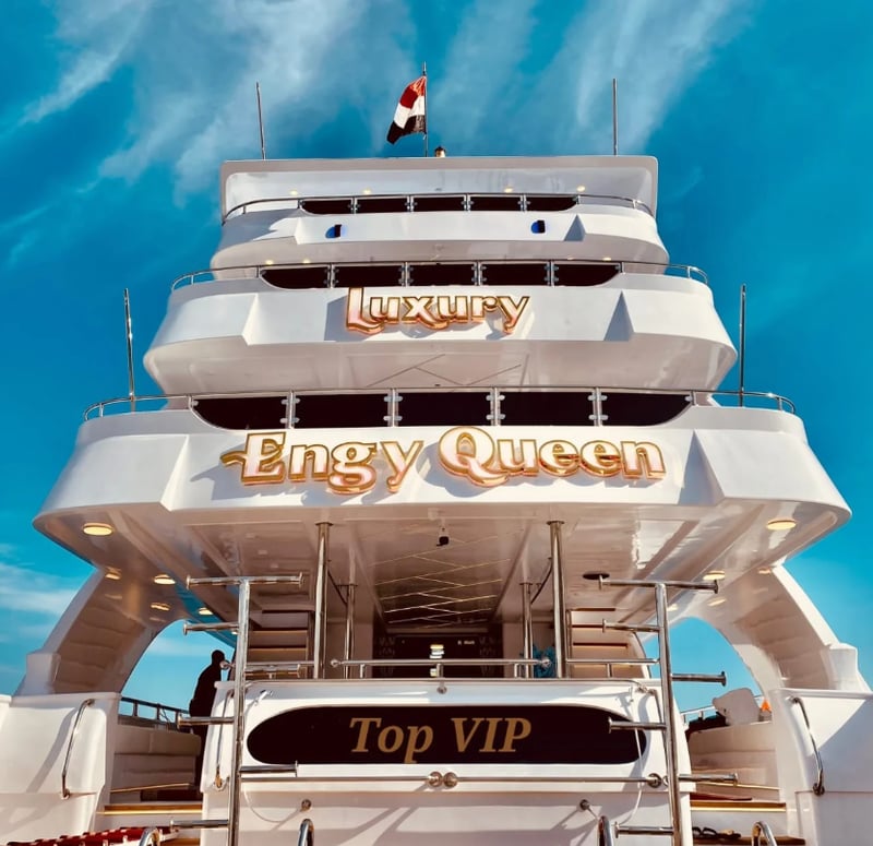 VIP Yacht Trip to White Island in Ras Mohamed, photo 3