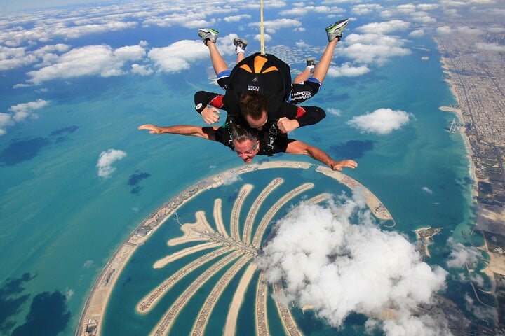 Tandem Skydive in Dubai, photo 4