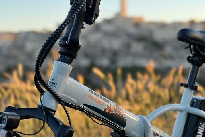 E-Bike Movie Locations Tour in Matera, photo 3
