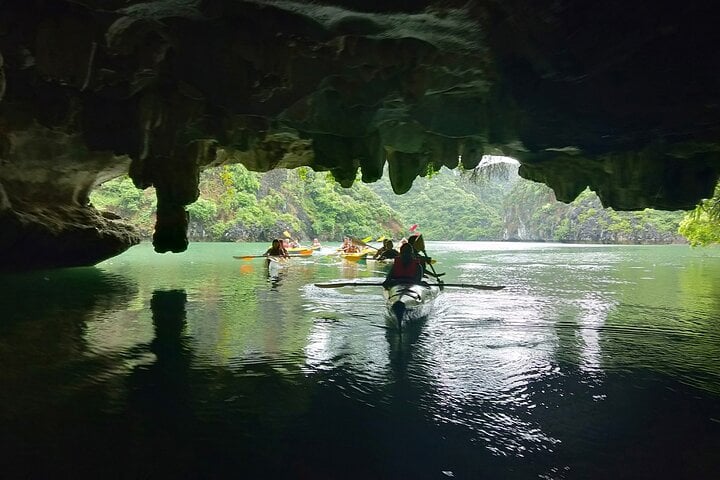 Full Day Lan Ha Bay and Ha Long Bay Cruise in Cat Ba, photo 3