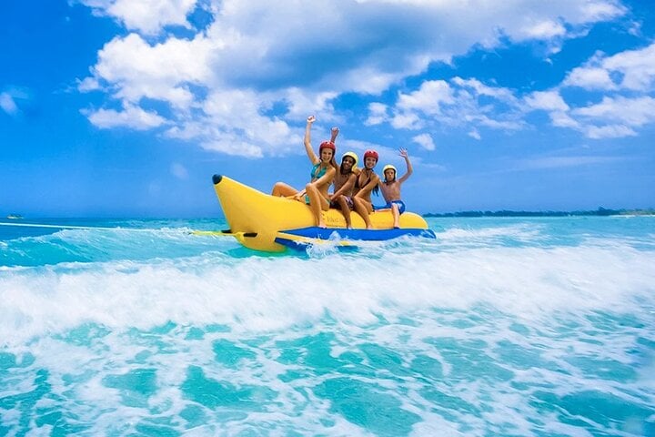 Banana Boat Ride in Dubai, photo 2