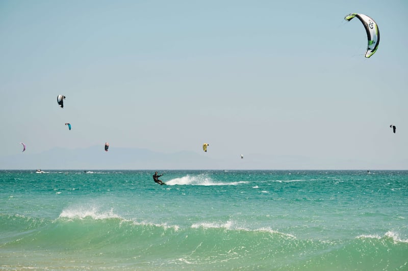 Kitesurf Lessons in Tarifa with E-Foil Option, photo 5