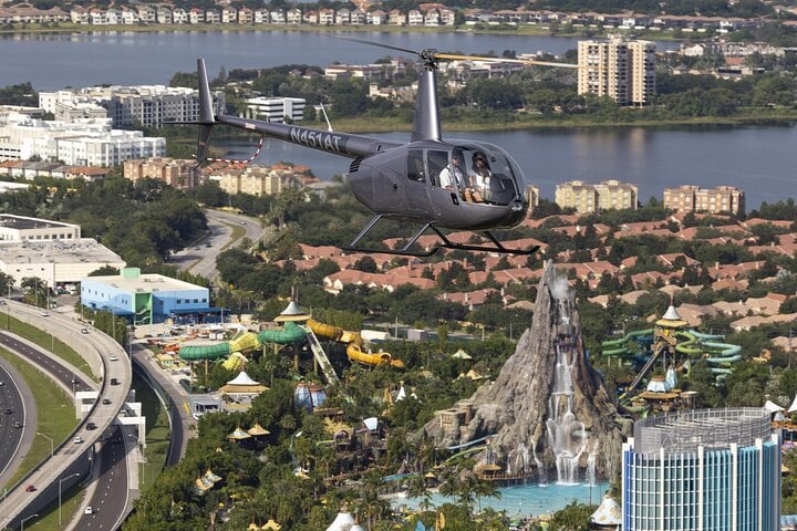 Daytime Theme Parks and Downtown Helicopter Tour – 48 Miles, photo 2
