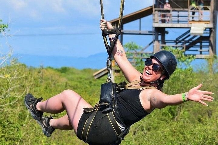 Dunn’s River Falls Zip Line and Horseback Combo in Montego Bay, photo 2