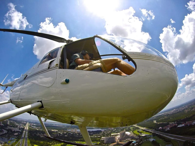 Robinson R22 Introductory Flight Lesson – 20 Minutes, photo 5
