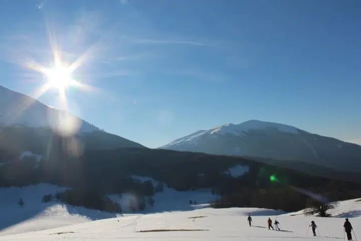 Snowshoeing in Pollino National Park, photo 5