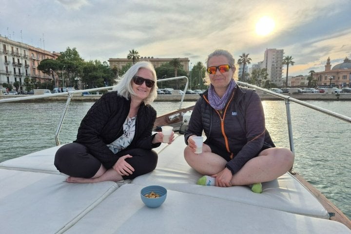 Traditional Gozzo Boat Tour in Bari with Aperitif, photo 3